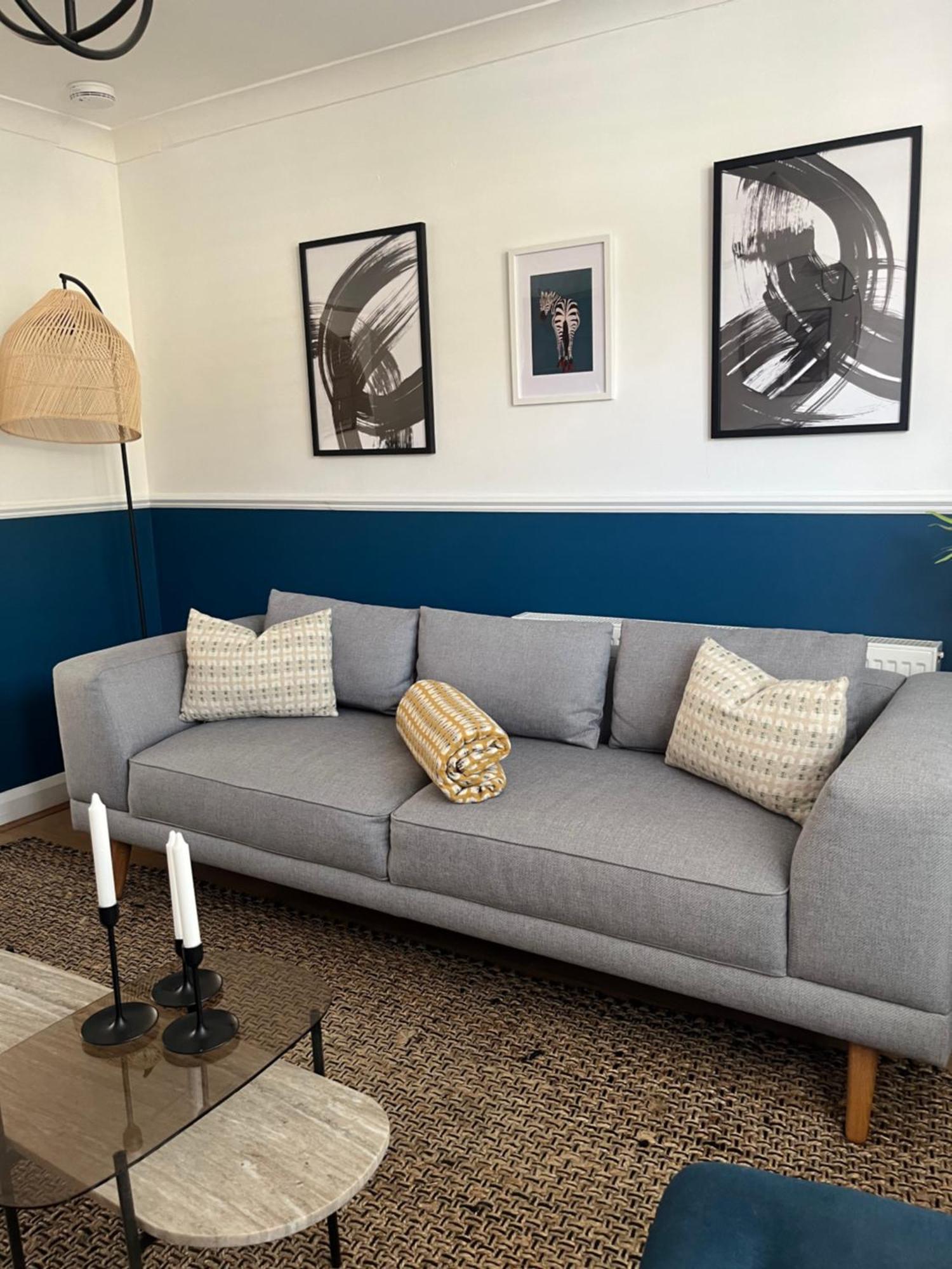Spacious And Stylish Home 바스 외부 사진